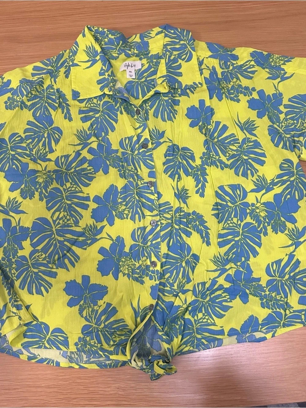 Style&Co Floral Button Down Shirt in Yellow & Blue Size XXL